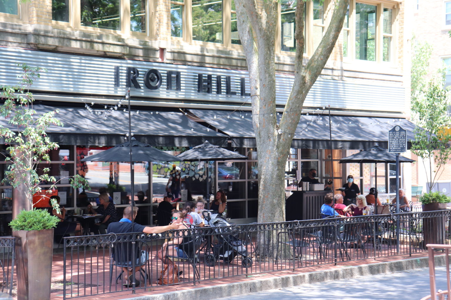 Summer Dining Scene in West Chester County Lines Online